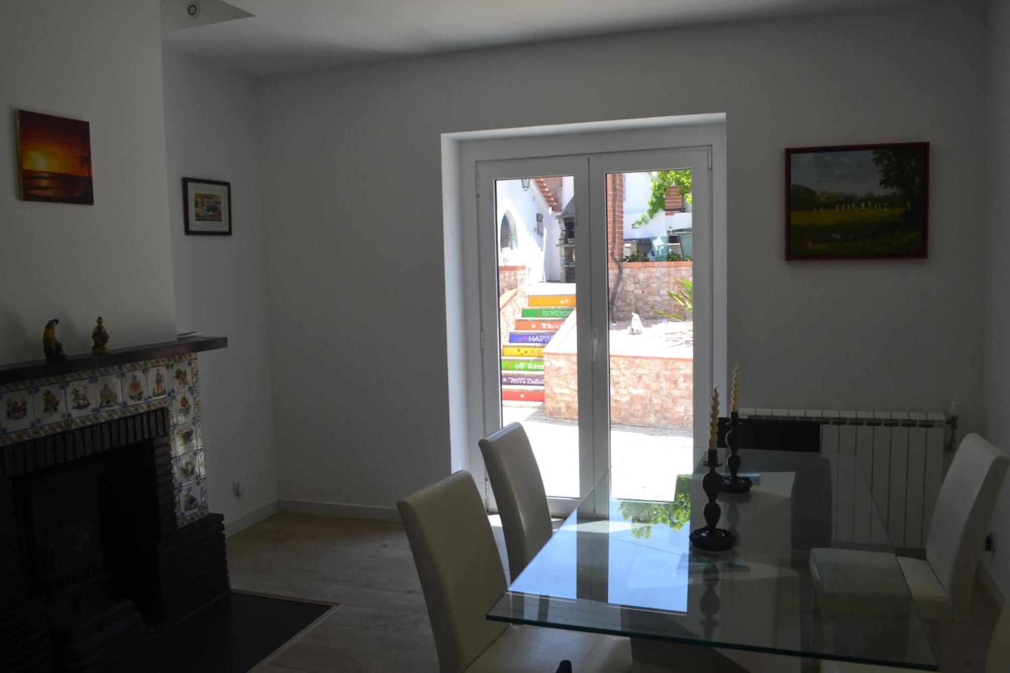 Villa Rustic Chick
